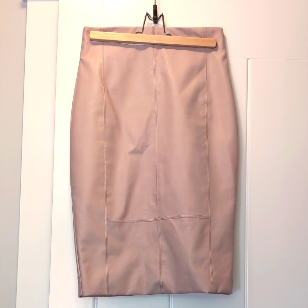 Blush Pink Vegan Leather Knee-Length Pencil Skirt